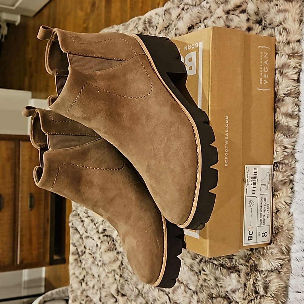 BC Footwear booties